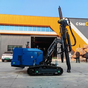 蓝色光伏潜孔钻机