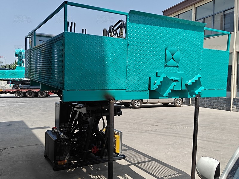 吊改钻护坡钻机蓝色