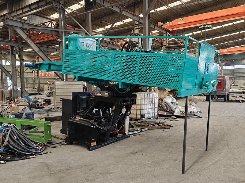 吊改钻护坡钻机蓝色