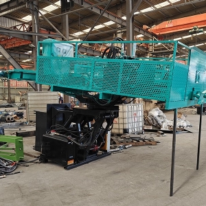 吊改钻护坡钻机蓝色